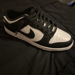 Nike panda dunks